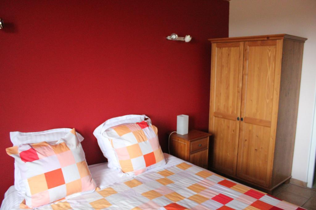 Bed and Breakfast Ferme De La Corbette Cluny Pokoj fotografie
