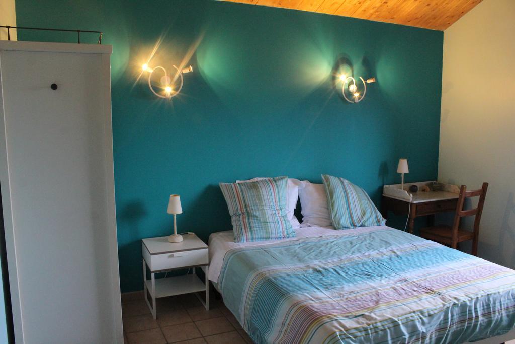 Bed and Breakfast Ferme De La Corbette Cluny Exteriér fotografie